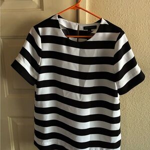 Banana Republic Black and White Boxy Short Sleeve T-Shirt